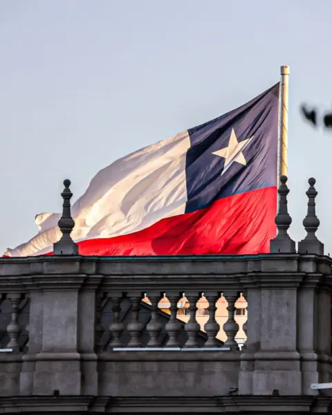 Bandera de Chile La Moneda