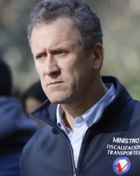 Muñoz recupera visa EE.UU. tras polémica cable chino