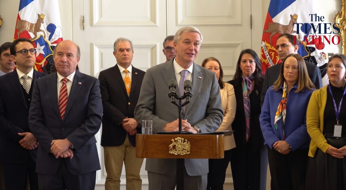 Presidente Kast presenta Comisión Asesora para Modernizar el Empleo Público/ The Times Latino